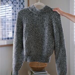Universal Thread Marled Charcoal Crewneck Sweater